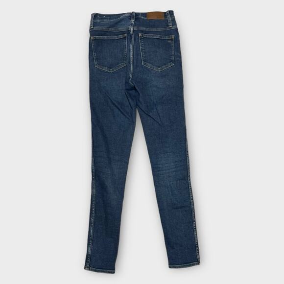 Madewell Tall 10" High-Rise Skinny Jeans in Wendover Wash: TENCEL™ Denim Edition - Picture 3 of 9